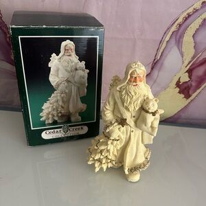 CEDAR CREEK COLLECTION CHRISTMAS FIGURINE SANTA
